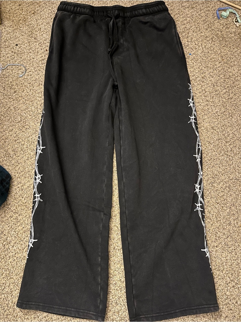 NWT RSQ Barbed Wire Baggy Sweatpants